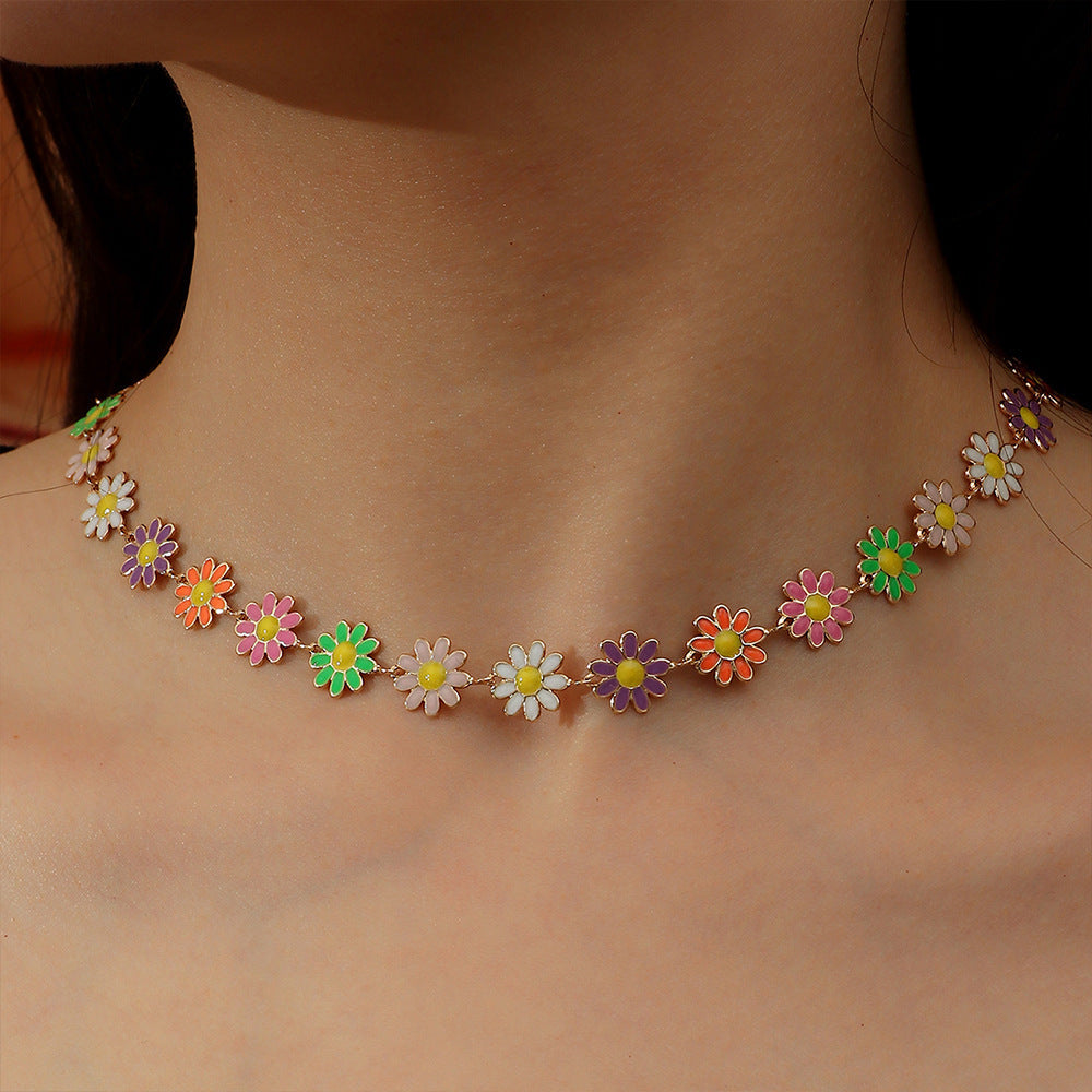 The Daisy Bloom Choker